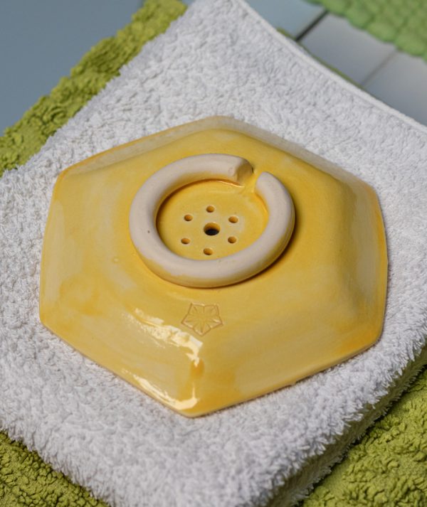 Sarga-6szog-a06 Sarga-6szog-a06