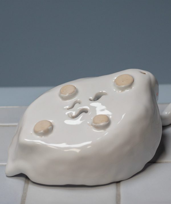 feher-hattyu-a04 feher-hattyu-a04