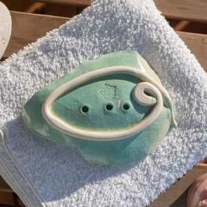 Csipkes-level-kek-a04