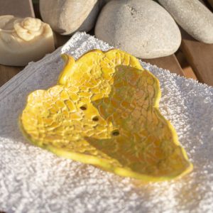 Csipkes-level-sarga-a02