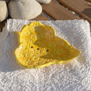 Csipkes-level-sarga-a04