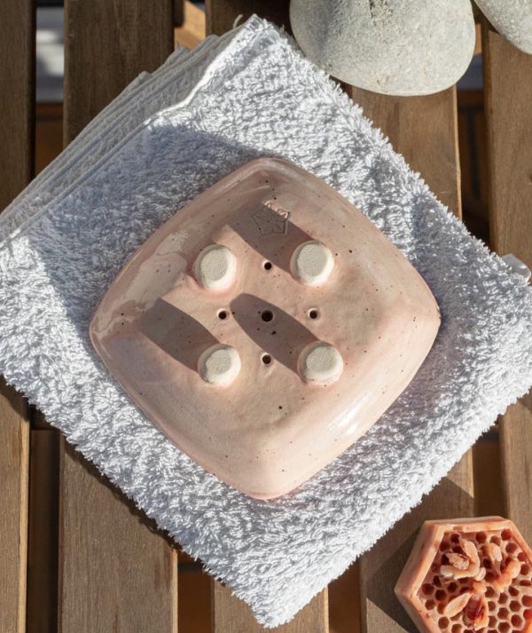 rosa-negyzetes-a03 rosa-negyzetes-a03